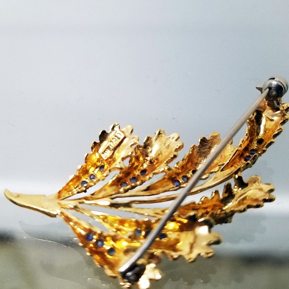 💙💎18 Karat GOLD! Solid GOLD HOST PICK💙LUXURY 1960's SAPPHIRE 18k GOLD Brooch - Picture 8 of 10